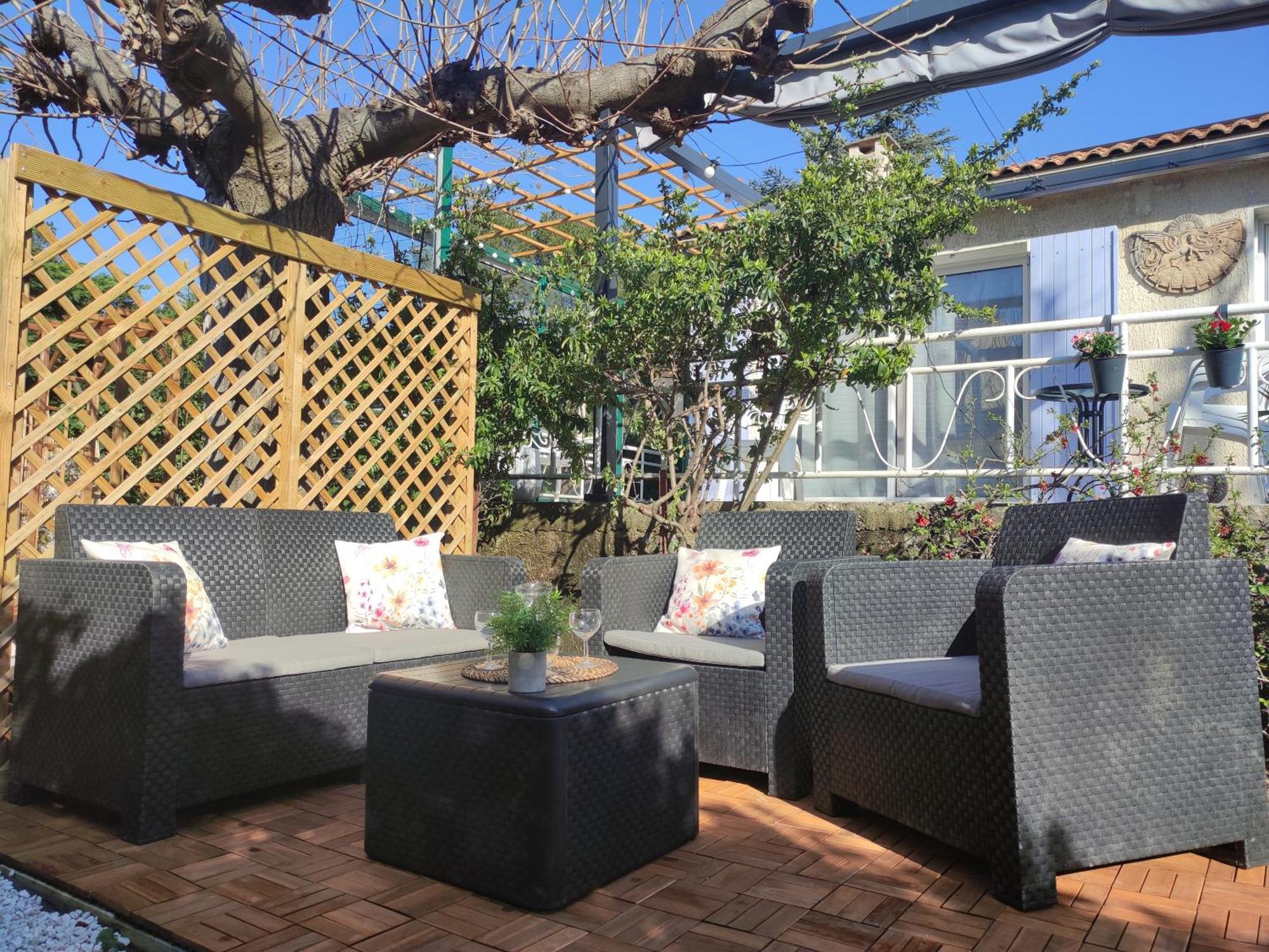 Le Jardin Des Rocailles - Villa 4 Chambres Climatisee Avec Piscine A Deux Pas D'Avignon Villeneuve-lès-Avignon Zewnętrze zdjęcie