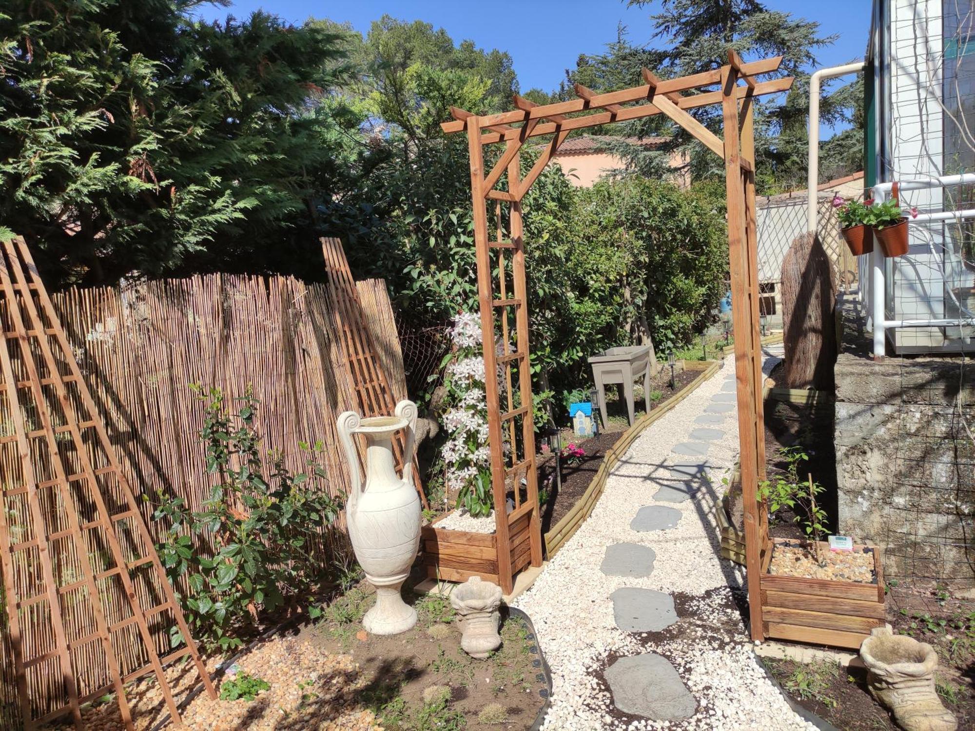 Le Jardin Des Rocailles - Villa 4 Chambres Climatisee Avec Piscine A Deux Pas D'Avignon Villeneuve-lès-Avignon Zewnętrze zdjęcie