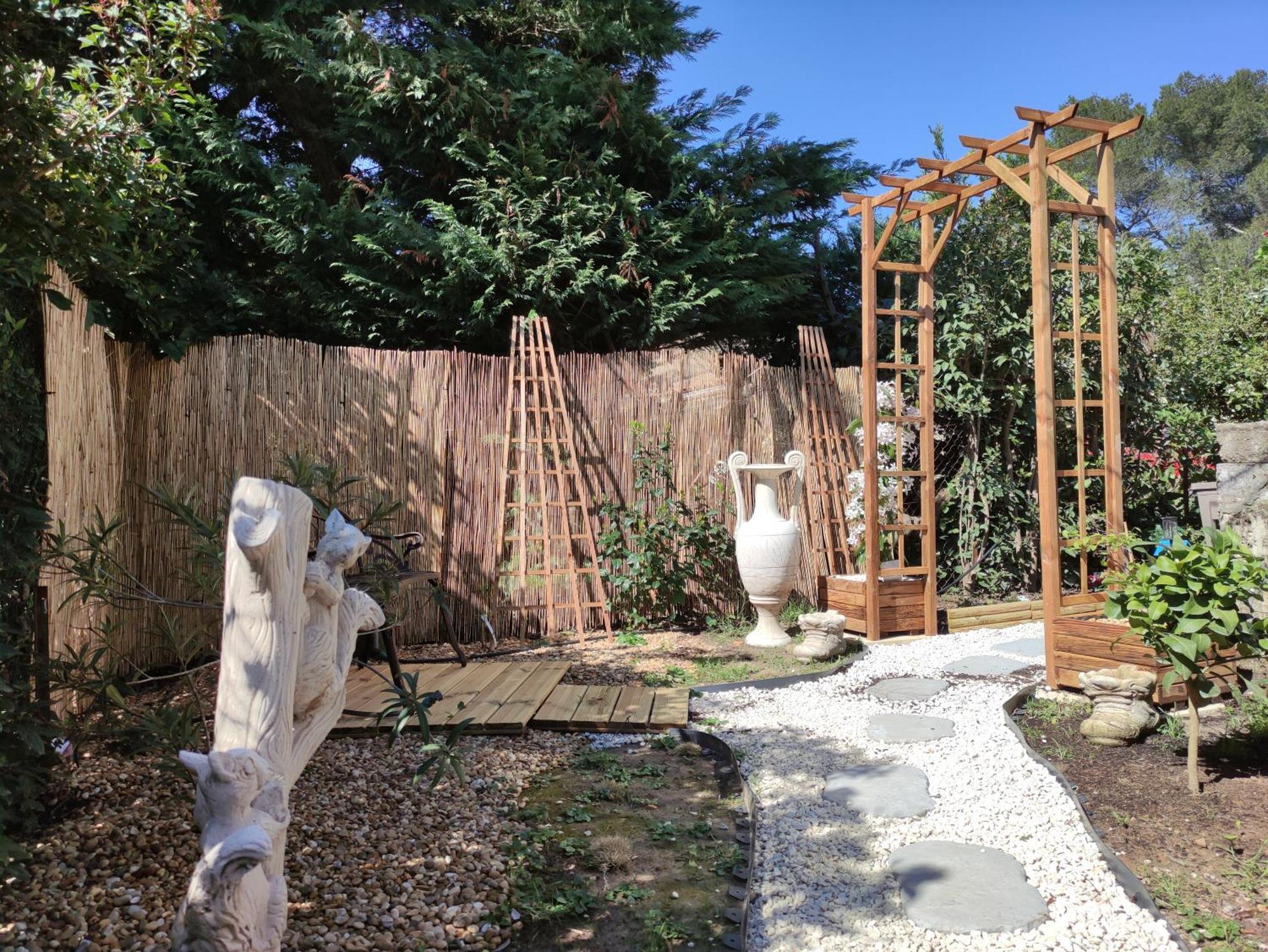 Le Jardin Des Rocailles - Villa 4 Chambres Climatisee Avec Piscine A Deux Pas D'Avignon Villeneuve-lès-Avignon Zewnętrze zdjęcie
